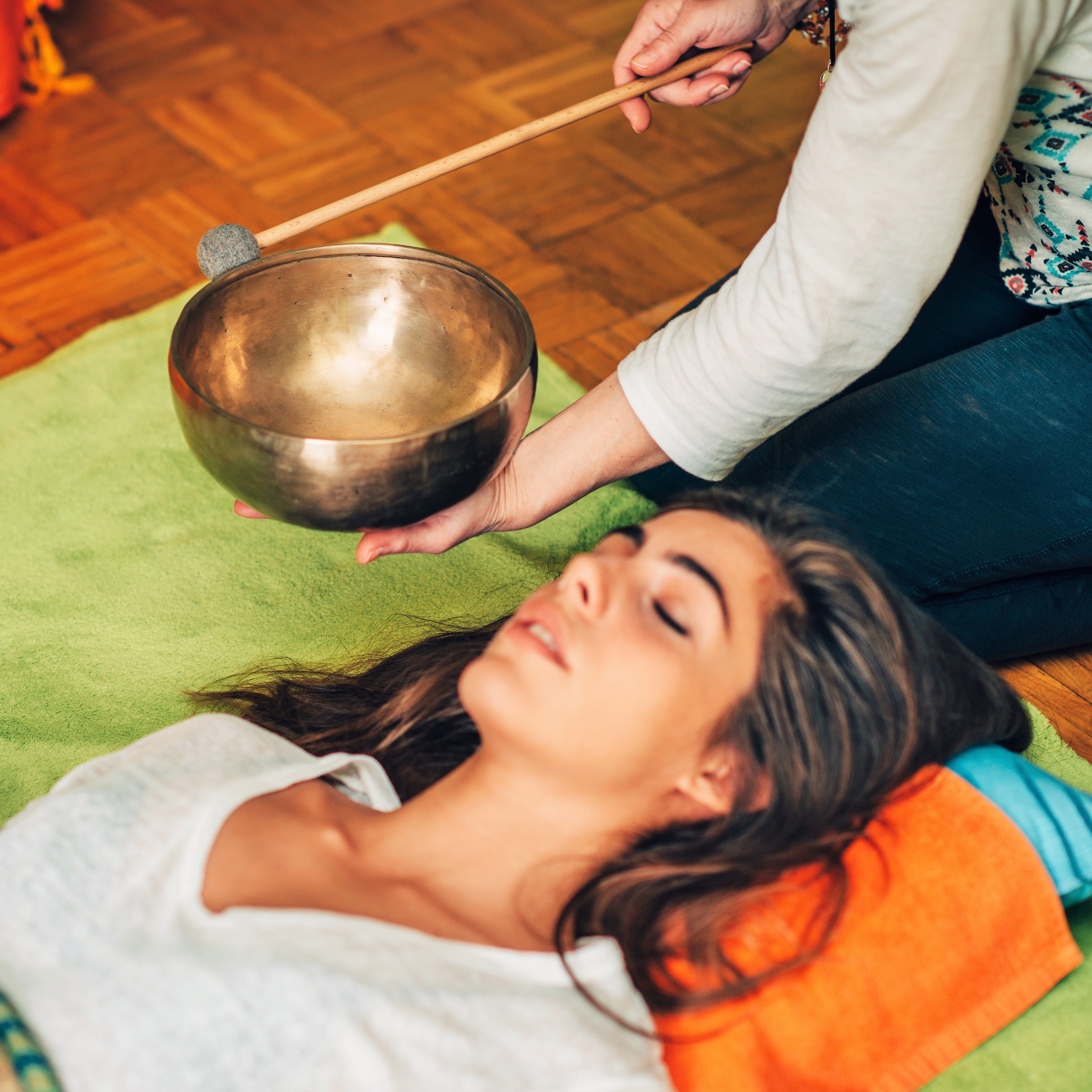 Image 5 shutterstock_633989627 w filter 50%